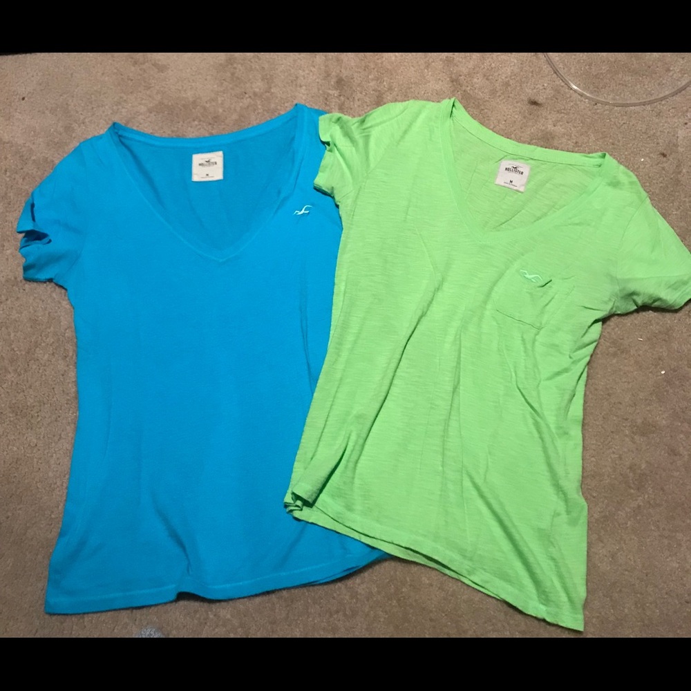 Hollister V-neck T-shirts